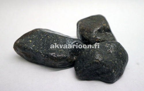 Musta basalttikivi 4-6 cm 1 kg